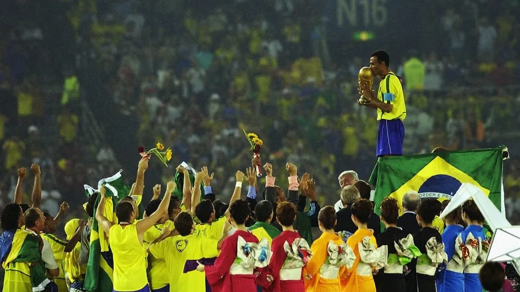 FBrasil campeão do mundo em 2002. oto; Shaun Botterill/Getty Images