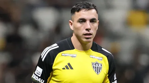 Lateral entrou na mira - Foto: Gilson Lobo/AGIF.