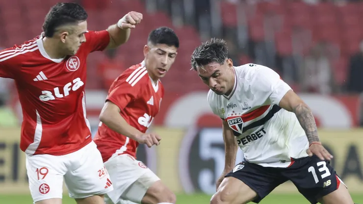 Internacional fará jogo decisivo com o São Paulo na Vila Belmiro