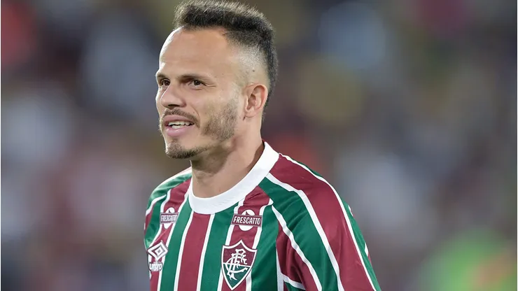 Lateral deu a sua opinião - Foto: Thiago Ribeiro/AGIF.