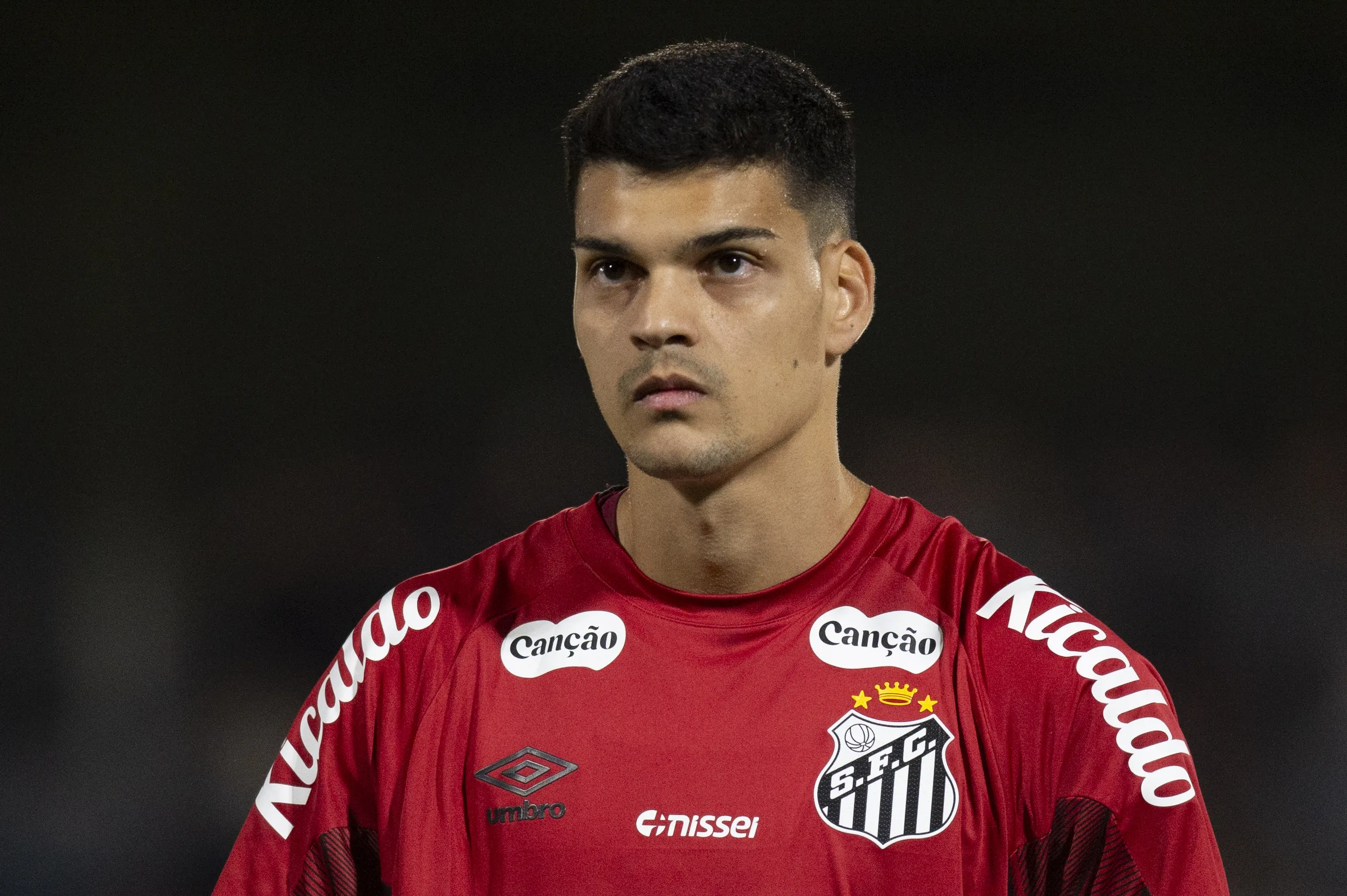 Gabriel Brazão chegou ao Santos em 2024. Foto: Anderson Romao/AGIF