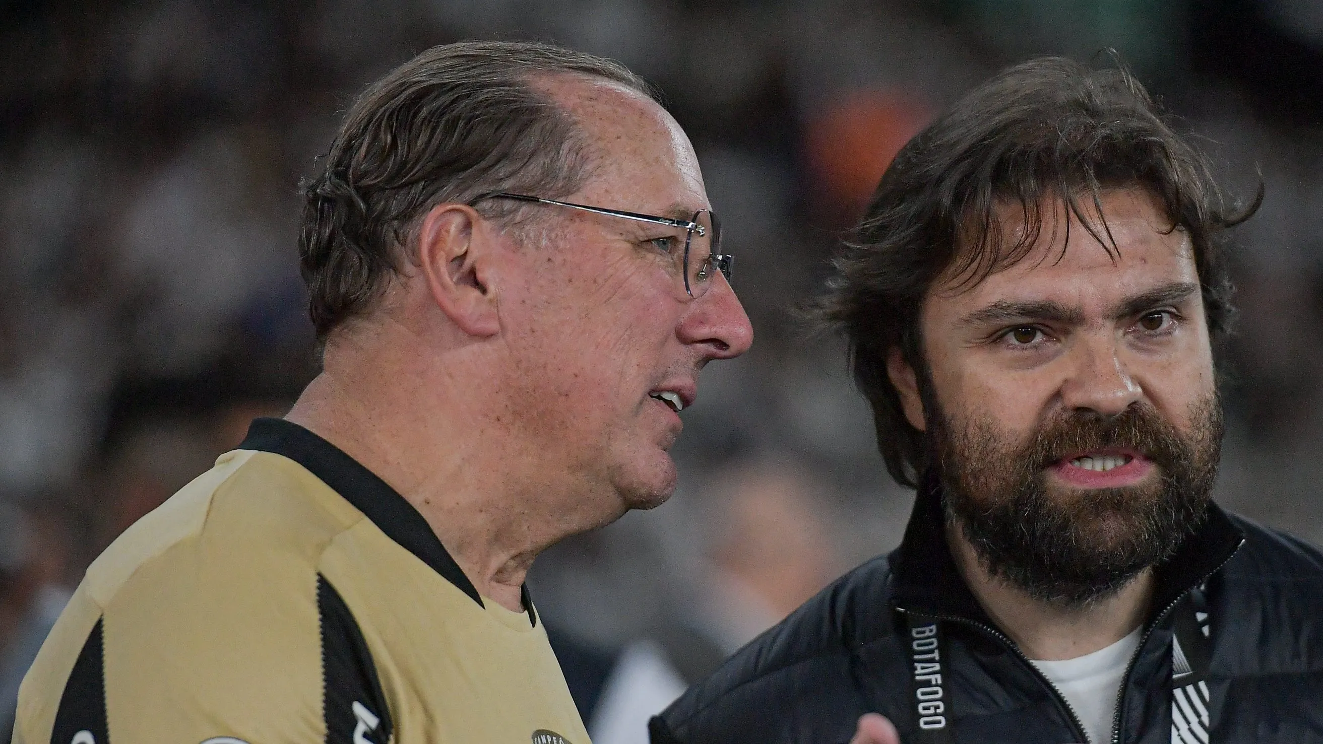 Foto: Thiago Ribeiro/AGIF – Textor pode comprar jogador colombiano que está no Inter.