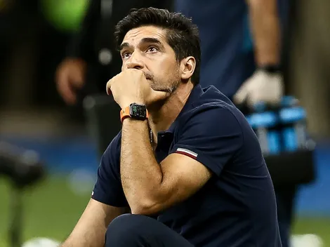 Felipe Melo critica Abel por estender suas férias no Palmeiras