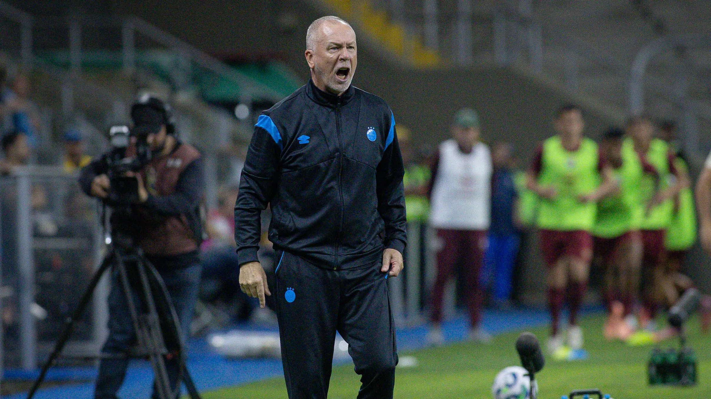 Mano Menezes. Foto: Maxi Franzoi/AGIF