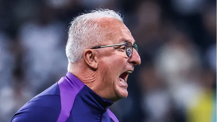 Dorival no Corinthians. Foto: Marcello Zambrana/AGIF