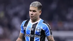 Soteldo com o manto sagrado do Imortal, em 2024