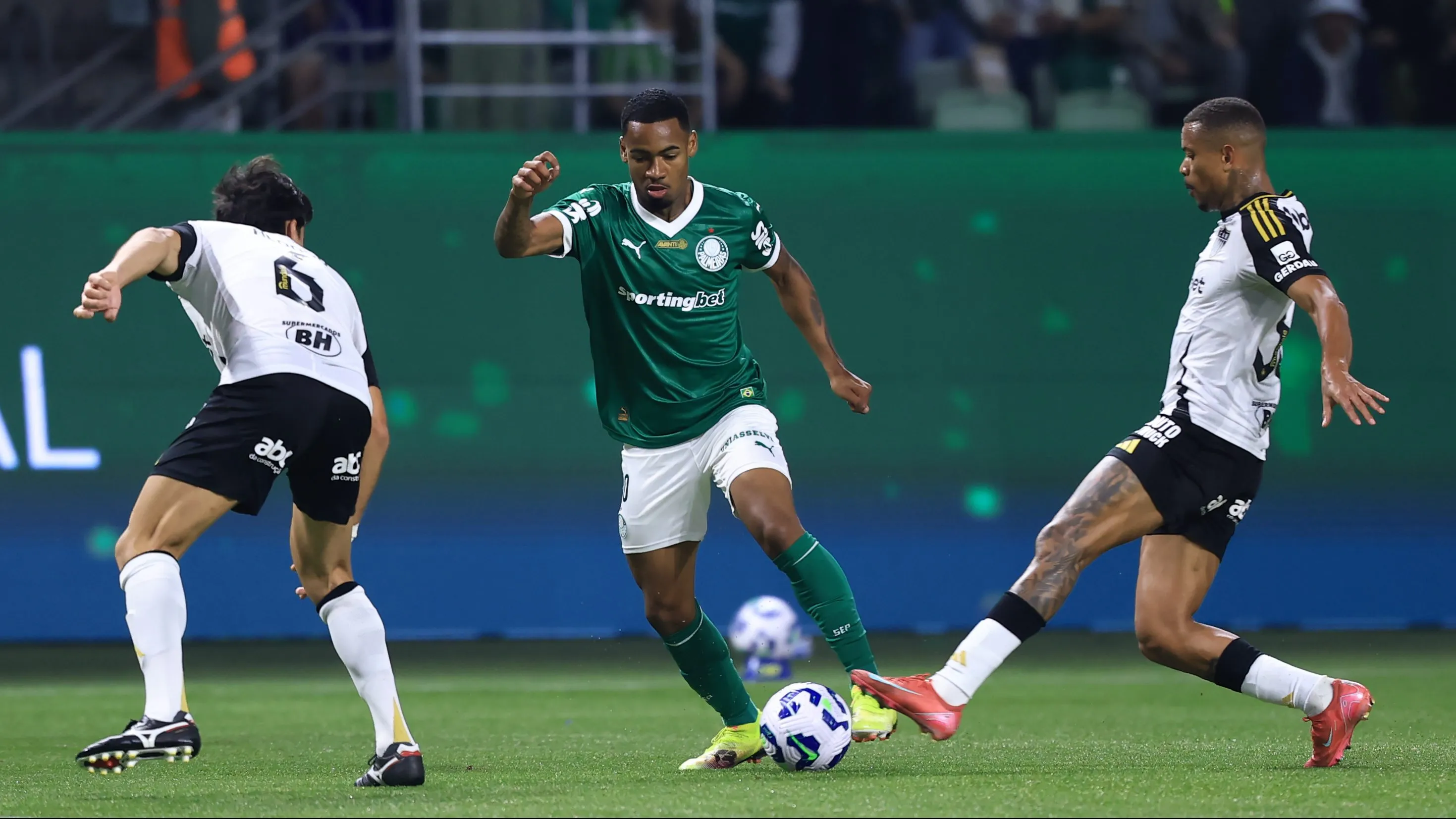 Atlético-MG e Palmeiras prometem emoções - Foto: Marcello Zambrana/AGIF.