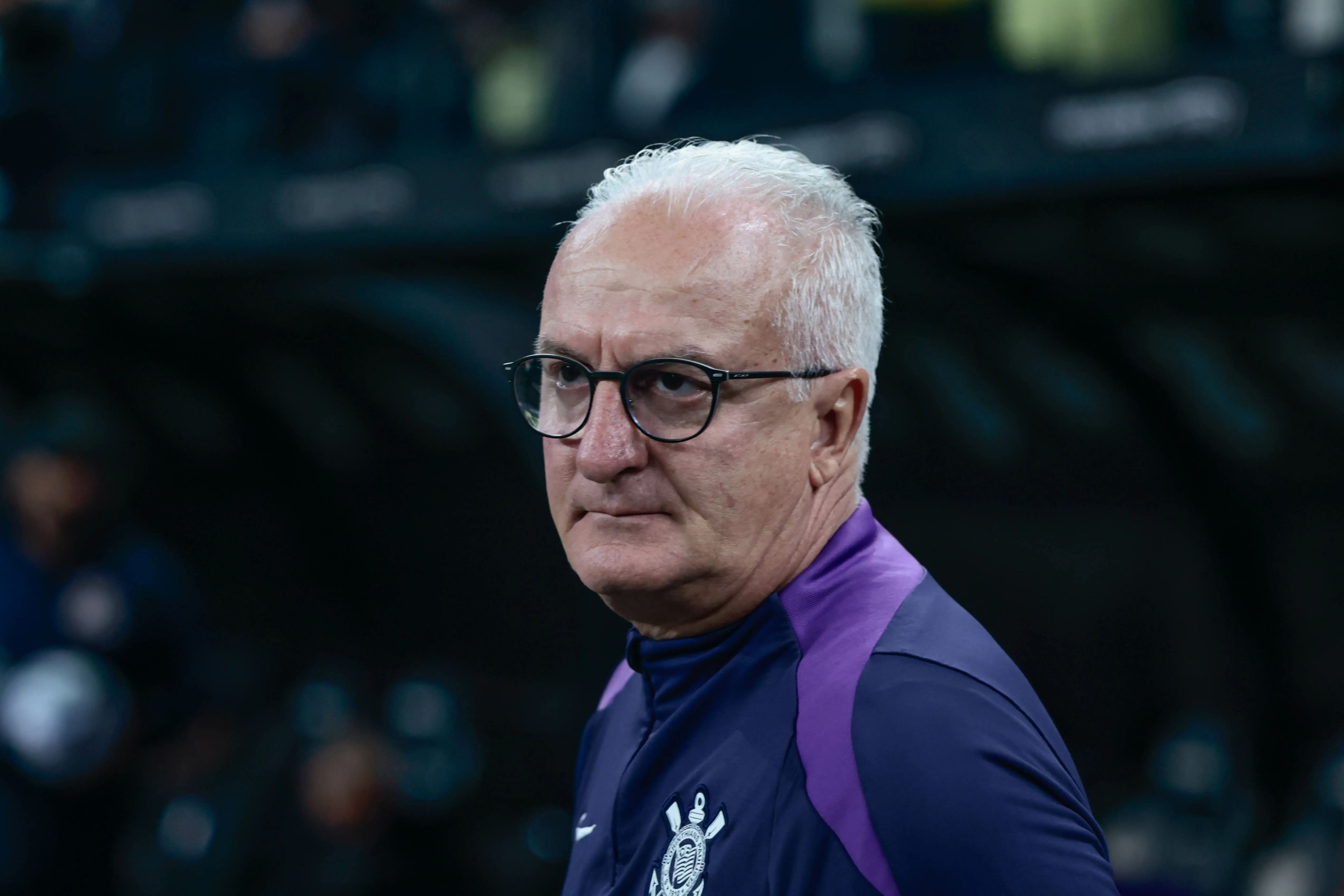 Dorival Junior técnico do Corinthians durante partida contra o São Paulo no estádio Arena Corinthians pelo campeonato Brasileiro A 2025. Foto: Marcello Zambrana/AGIF