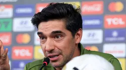 Abel Ferreira, técnico do Palmeiras em partida pelo campeonato brasileiro (Foto: Buda Mendes/Getty Images)
