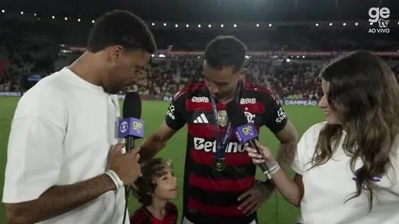 Entrevista de Danilo e seu filho. Foto: Reprodução