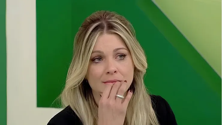 Renata Fan está triste com situação do Internacional.