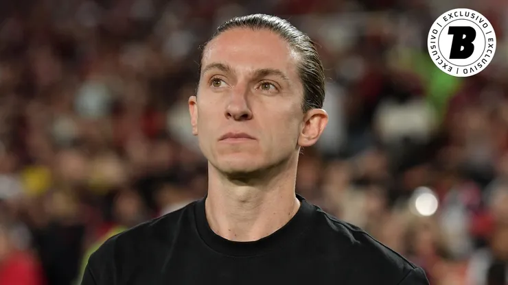Filipe Luís entrou para ranking importante do futebol brasileiro. Foto: Thiago Ribeiro/AGIF