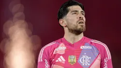 RJ - RIO DE JANEIRO - 01/11/2025 - BRASILEIRO A 2025, FLAMENGO X SPORT - Rossi goleiro do Flamengo durante partida contra o Sport no estadio Maracana pelo campeonato Brasileiro A 2025. Foto: Thiago Ribeiro/AGIF