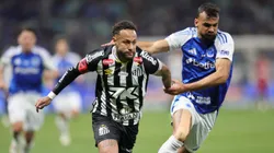 Neymar Junior, jogador do Santos, durante partida contra o Cruzeiro no estadio Mineirao pelo campeonato Brasileiro A 2025. Foto: Gilson Lobo/AGIF