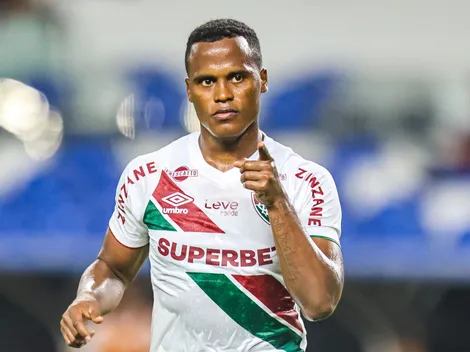 Cláusula garante prioridade do Fluminense em retorno de Arias