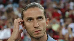 Filipe Luís tem contrato até dezembro.