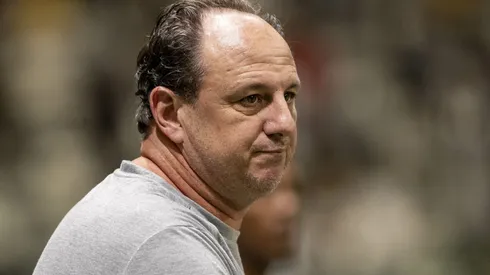 Treinador deu a sua opinião - Foto: Fernando Moreno/AGIF.