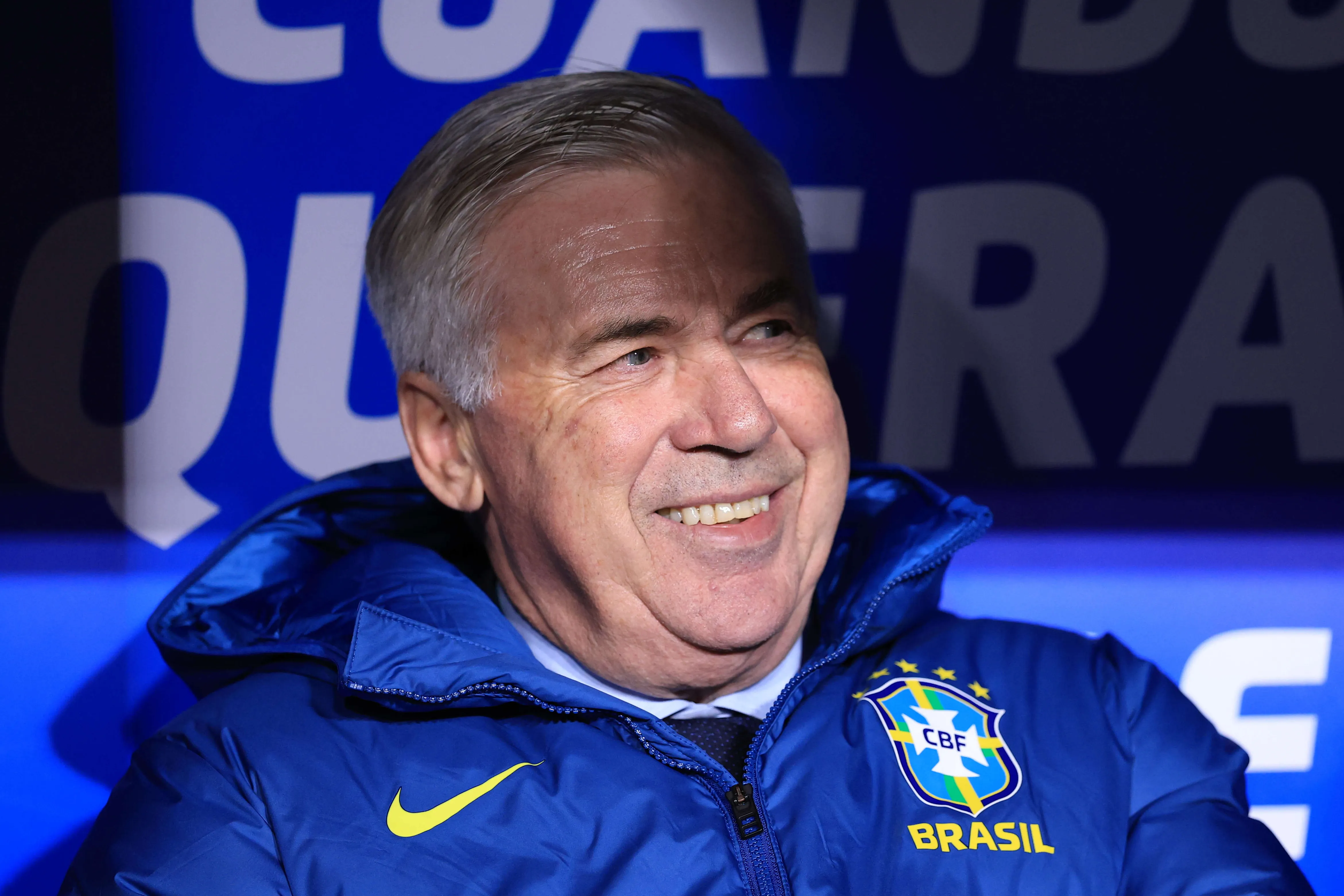 EL ALTO, BOLIVIA – SEPTEMBER 09: Carlo Ancelotti, Head Coach of Brazil  reacts during the South American FIFA World Cup 2026 Qualifier match between Bolivia and Brazil at Estadio Municipal de El Alto on September 09, 2025 in El Alto, Bolivia.  (Photo by Buda Mendes/Getty Images)