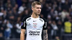 Charles voltará a ganhar chance no time titular do Corinthians