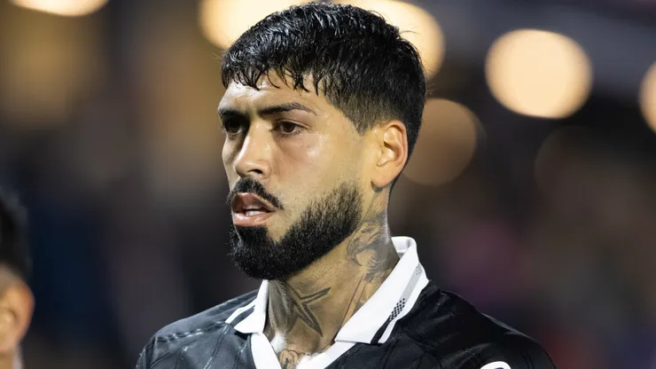 Barboza deve "Jogar no sacrifício" em jogo decisivo do Botafogo contra o Fortaleza.