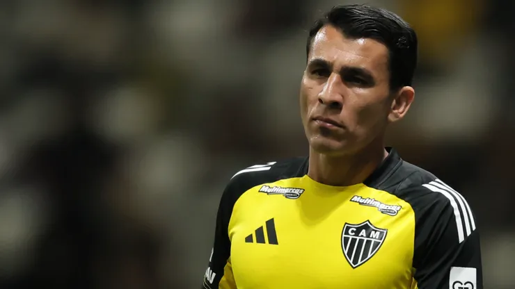 Junior Alonso está com o futuro em aberto no Atlético-MG - Foto: Gilson Lobo/AGIF