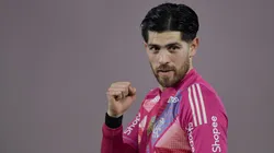 Em desembarque no Catar, Rossi surpreende torcida com recado direto aos garotos do Flamengo — Foto Thiago RibeiroAGIF