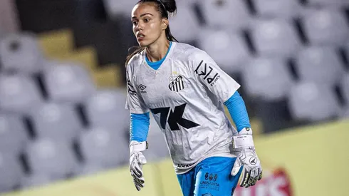 Karen deixa o Santos. Foto: Raul Baretta/Santos