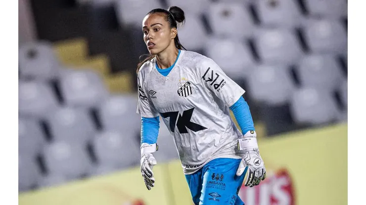 Karen deixa o Santos. Foto: Raul Baretta/Santos