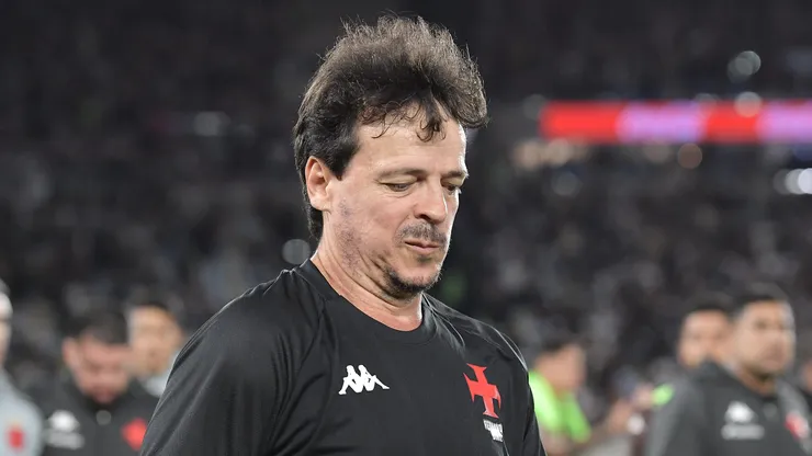 Fernando Diniz durante partida pelo Vasco do Brasileirão Betano