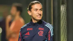 Filipe Luís, técnico do Flamengo, durante treinamento no Catar para o Intercontinental
