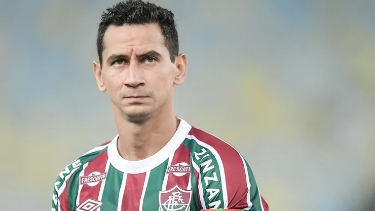 Meio-campista deu a sua opinião - Foto: Thiago Ribeiro/AGIF.