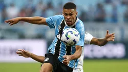 Alysson, atacante do Grêmio em partida pelo campeonato brasileiro (Foto: Pedro H. Tesch/Getty Images)