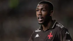 Rayan durante partida do Vasco válida pelo Campeonato Brasileiro