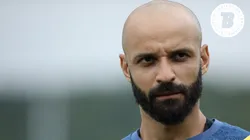 Thaciano durante treinamento no Santos no CT Rei Pelé