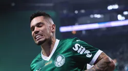 Paulinho em ação pelo Palmeiras no Allianz Parque