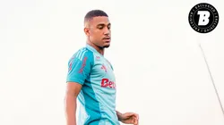 Samuel Lino jogador do Flamengo durante treinamento em Doha, no Catar