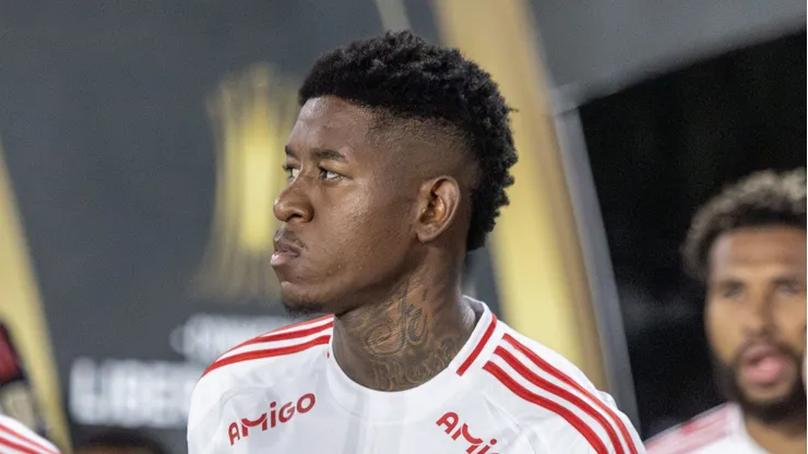 Vitão durante jogo do Inter pela Libertadores contra o Flamengo.