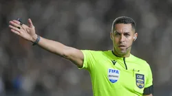 Rodrigo José Pereira durante partida no Brasileirão 2025 - Foto: Thiago Ribeiro/AGIF