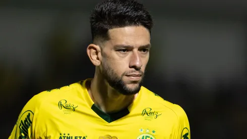Jemmes, do Mirassol, é um dos 3 zagueiros que São Paulo avalia no mercado para 2026