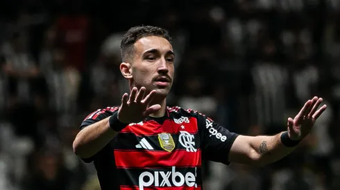 Ortiz durante partida do Flamengo diante do Galo