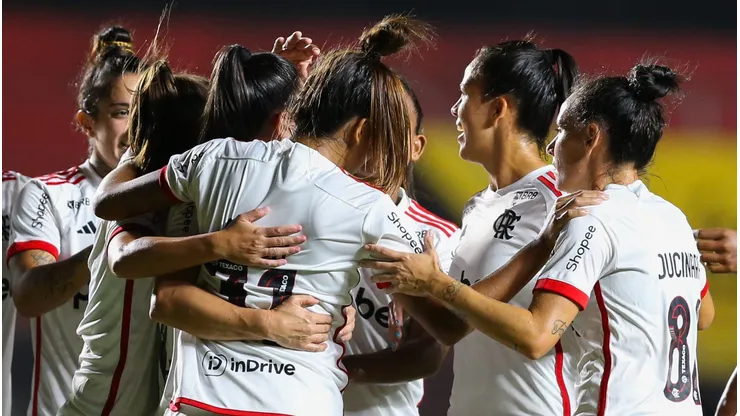 Equipe do Flamengo. Foto: Marlon Costa/AGIF