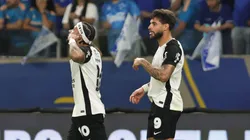 Memphis Depay jogador do Corinthians comemora seu gol durante partida contra o Cruzeiro. Foto: Gilson Lobo/AGIF