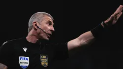 Daronco teve muito trabalho no 1º tempo de Cruzeiro x Corinthians com direito a jogo truncado e muita reclamação