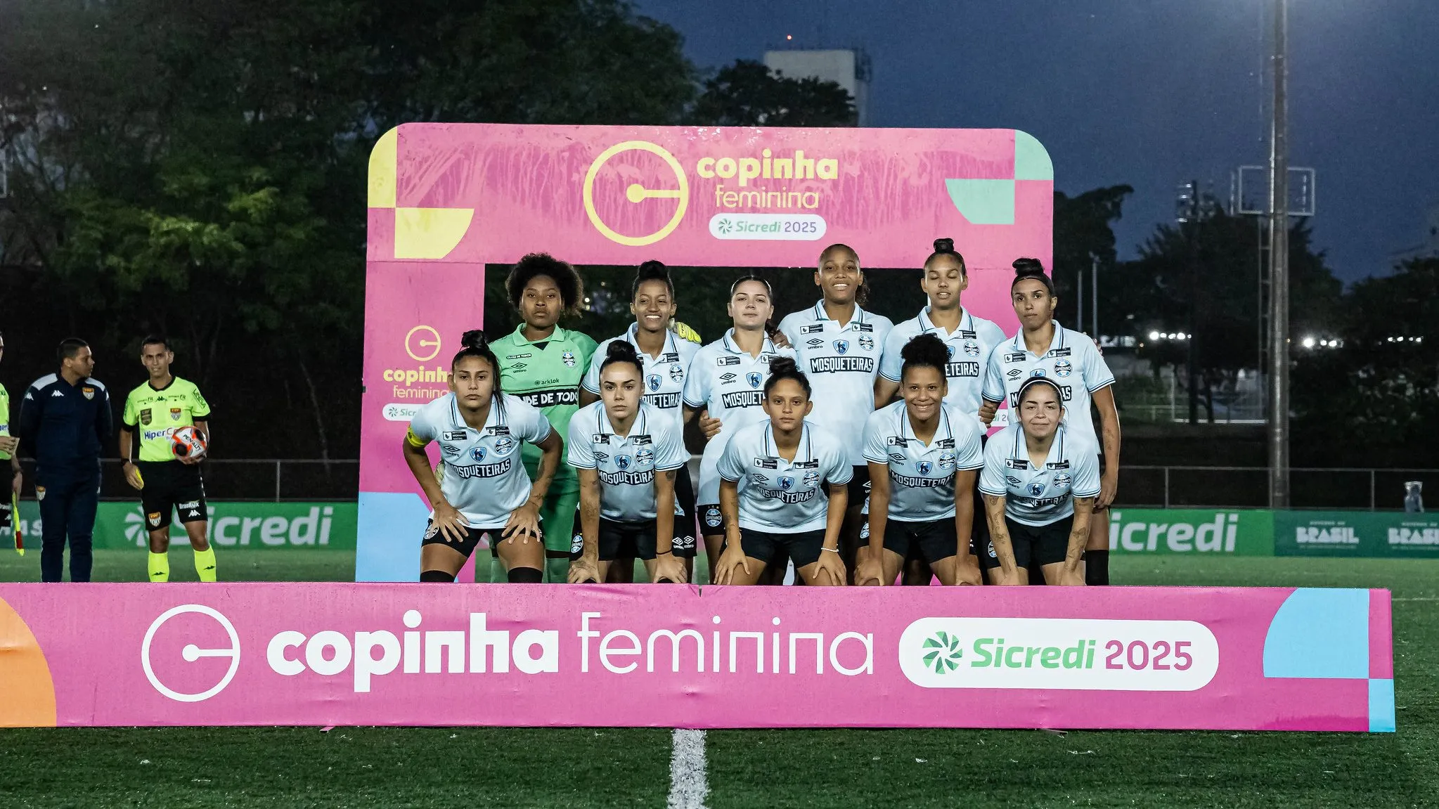 Time feminino do Grêmio pela Copinha Feminina