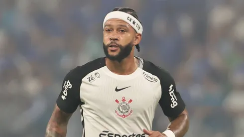 Memphis Depay jogador do Corinthians durante partida contra o Cruzeiro. Foto: Gilson Lobo/AGIF