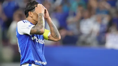 MG - BELO HORIZONTE - 10/12/2025 - COPA DO BRASIL 2025, CRUZEIRO X CORINTHIANS - Lucas Romero jogador do Cruzeiro lamenta durante partida contra o Corinthians no estadio Mineirao pelo campeonato Copa Do Brasil 2025. Foto: Gilson Lobo/AGIF
