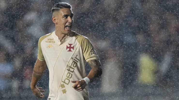 RJ - RIO DE JANEIRO - 24/09/2025 - BRASILEIRO A 2025, VASCO X BAHIA - Puma Rodriguez jogador do Vasco comemora gol durante partida contra o Bahia no estadio Sao Januario pelo campeonato Brasileiro A 2025. Foto: Jorge Rodrigues/AGIF