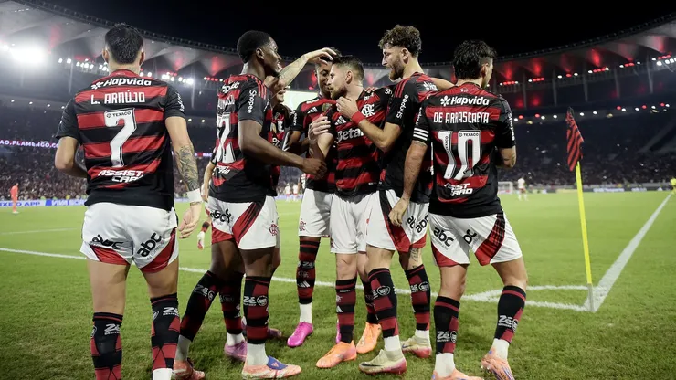 Vale título Jogo do Flamengo contra o Pyramids no Intercontinental vale mais uma taça e medalhas ao vencedor — Foto Alexandre LoureiroAGIF
