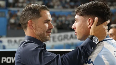 Nardoni cumprimentando Gago, técnico do Boca Juniors.