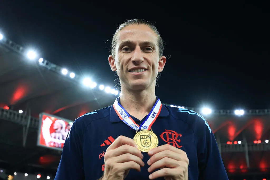 Filipe Luís quer mais um título pelo Flamengo em 2025  Buda Mendes/Getty Images)